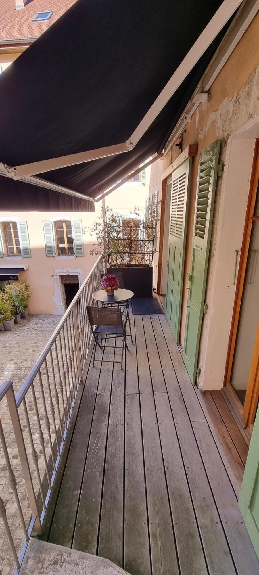 Appartement De Charme Au Coeur De La Vieille Ville Annecy Exterior foto