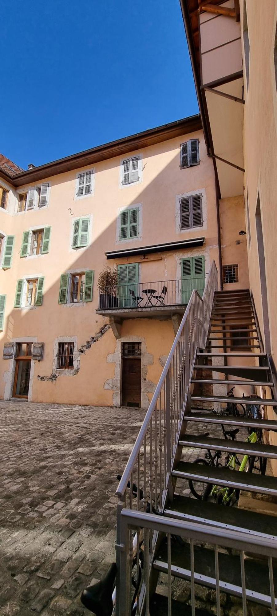 Appartement De Charme Au Coeur De La Vieille Ville Annecy Exterior foto